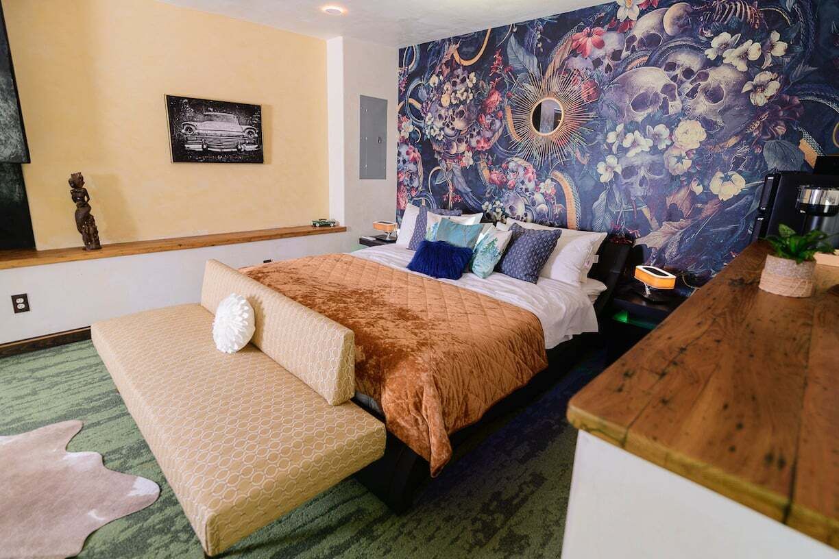 1 chambre, fer et planche à repasser, Wi-Fi, literie fournie