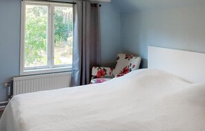 2 bedrooms, free WiFi