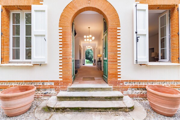 Exterior detail - Demeure Bajou - Piscine Privée - Parc Arboré (Auterive)