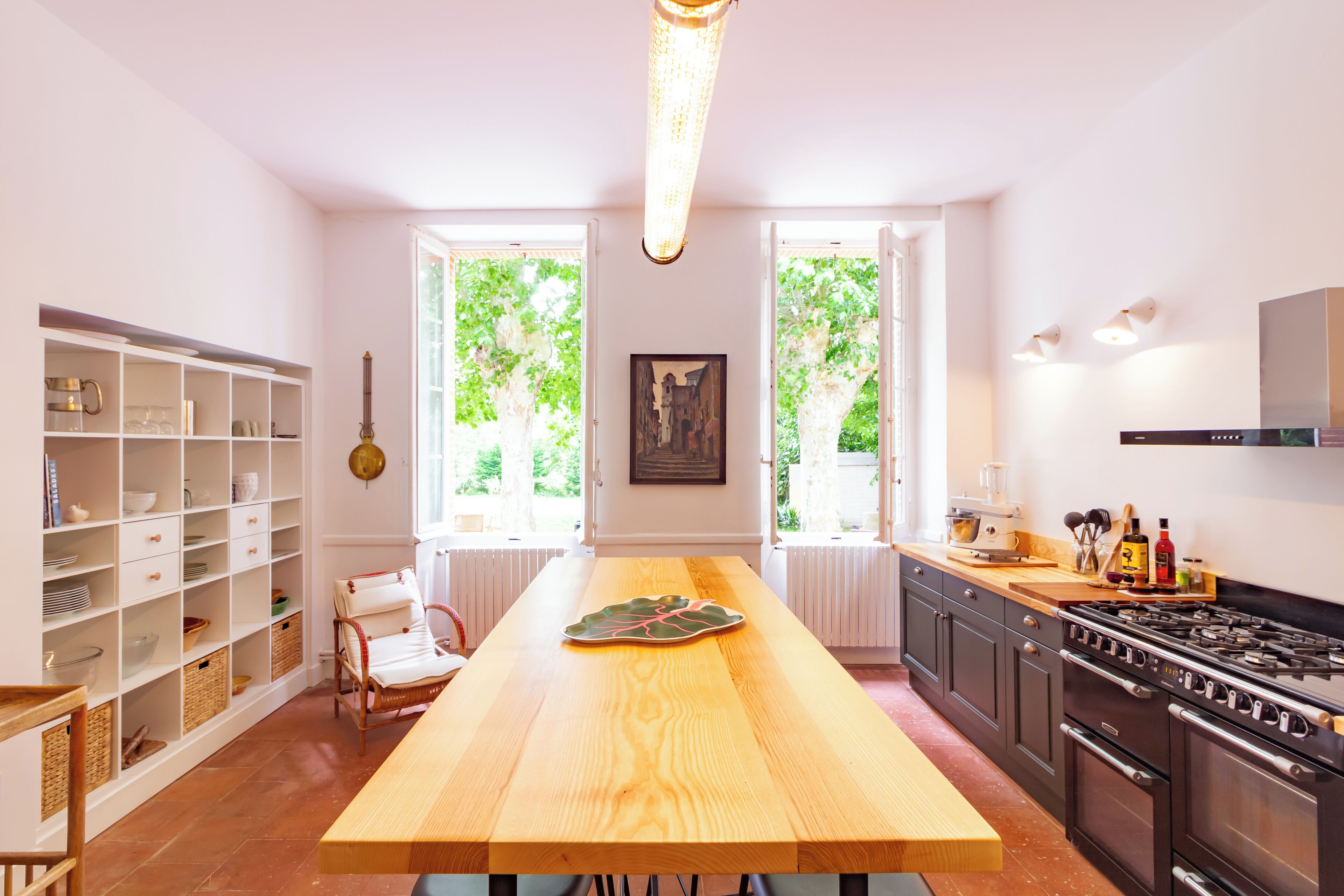 Kjøleskap, mikrobølgeovn, ovn og oppvaskmaskin