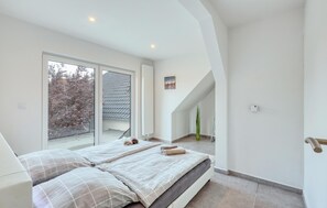 3 soverom, wi-fi (inkludert) og sengetøy