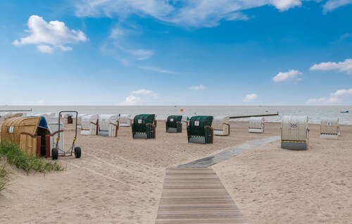 3 bedroom lovely apartment in Großenbrode OT Lütjenb