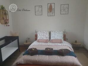 1 chambre, fer et planche à repasser, Wi-Fi, draps fournis