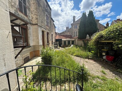 Maison du Xvieme Siècle, en Plein Coeur du Châtillonais et de la Côte D'or