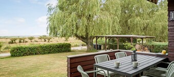 2 bedroom beach front home in Rude