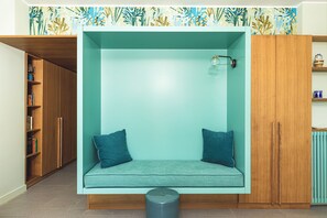 Apartment, Balcony | Living area | 35-inch TV with digital channels - Olga's Apartment a Mondello (Palermo)