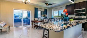 Hilo Hibiscus Vacation Home 3 bedrooms 