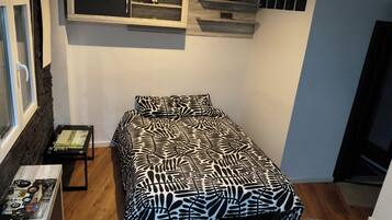 1 camera, Wi-Fi gratuito, lenzuola