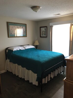 4 sovrum, strykjärn/strykbräda, wi-fi och sängkläder