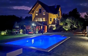 Beheizter Pool