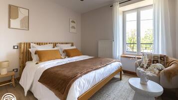 5 chambres, Wi-Fi gratuit, accÚs pour personnes à mobilité réduite