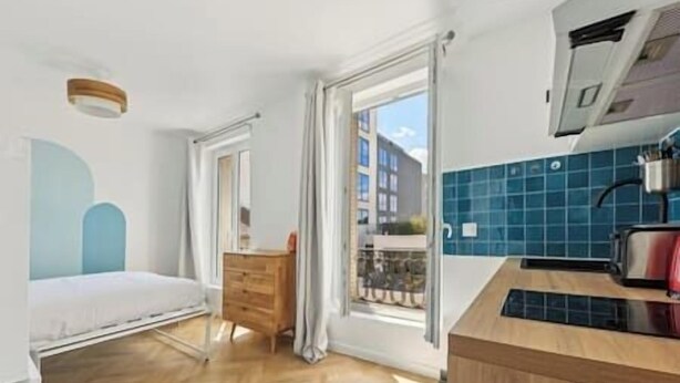 Unclassified image, 1 of 14, button - Cosy studio just outside Paris (Montrouge)