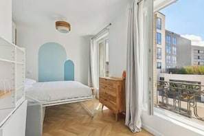 1 bedroom, WiFi, bed sheets