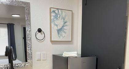 Silverwood Lodge, 5 Min to Silverwood Theme Park: Room 1