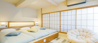 Kago  by Tokyo Shukuba Hotel