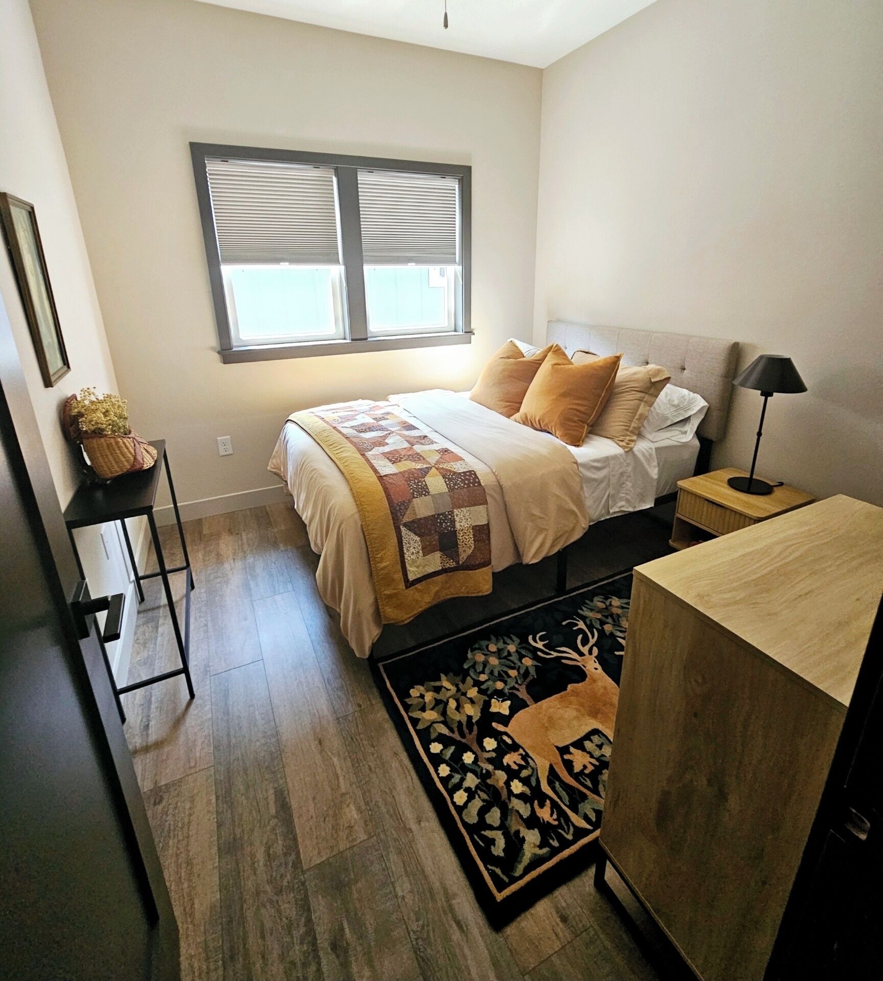 3 camere, ferro/asse da stiro, Wi-Fi gratuito, lenzuola