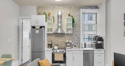Charming 3-bedroom apartment in brilliant New York with WiFi, AC