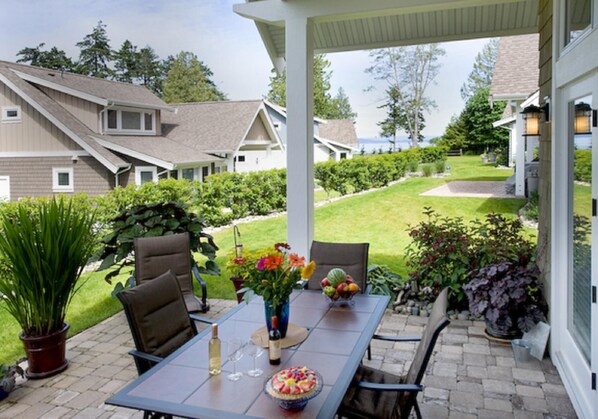 Luxury cottage 29 | Terrace/patio - Qualicum Landing (Qualicum Beach)