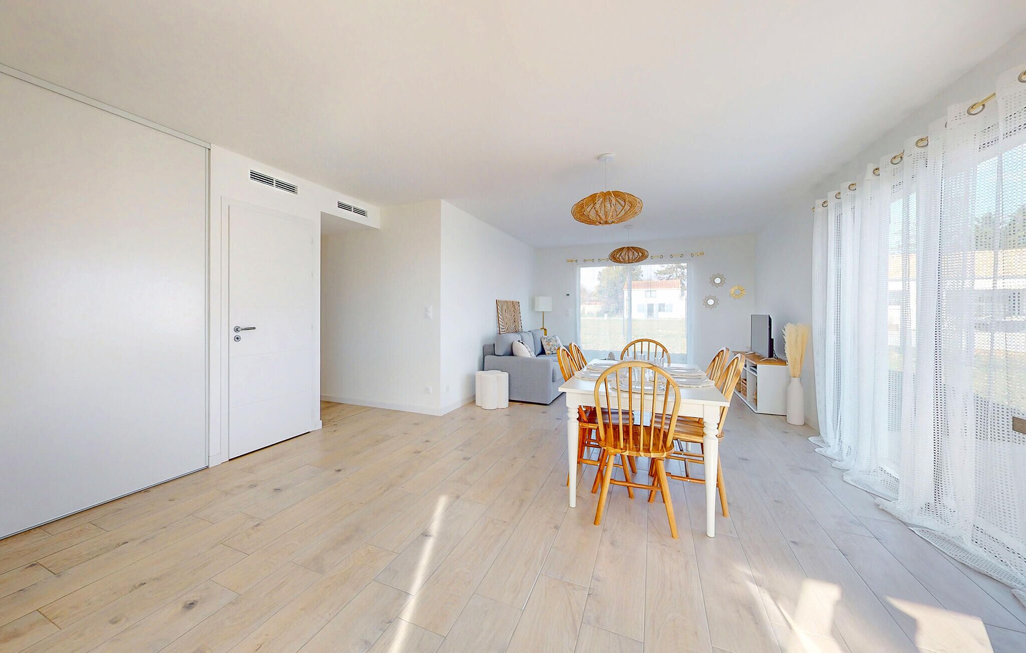 Gorgeous Home In Les Magnils-reigniers With Wifi - Luçon