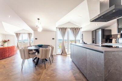 Luxury apartments Marino near beach