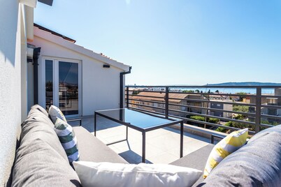 Luxury apartments Marino near beach