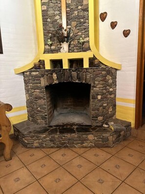 Family Cabin, Garden View | Living area