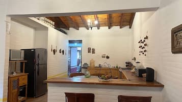 Family Cabin, Garden View | Private kitchen