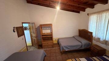 Family Cabin, Garden View | 3 bedrooms, free WiFi, bed sheets