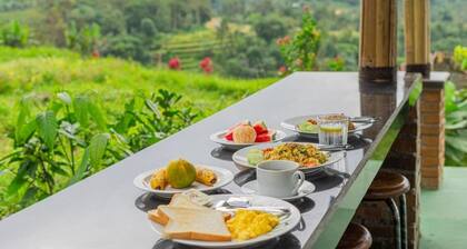 Santya Loka Lodge and Twin Waterfall