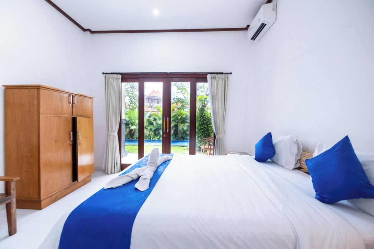 Deluxe Room | Bed sheets