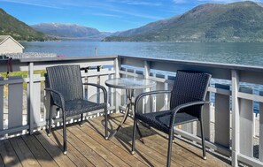 Property grounds - Stunning home in Vallavik with WiFi (Vallavik)