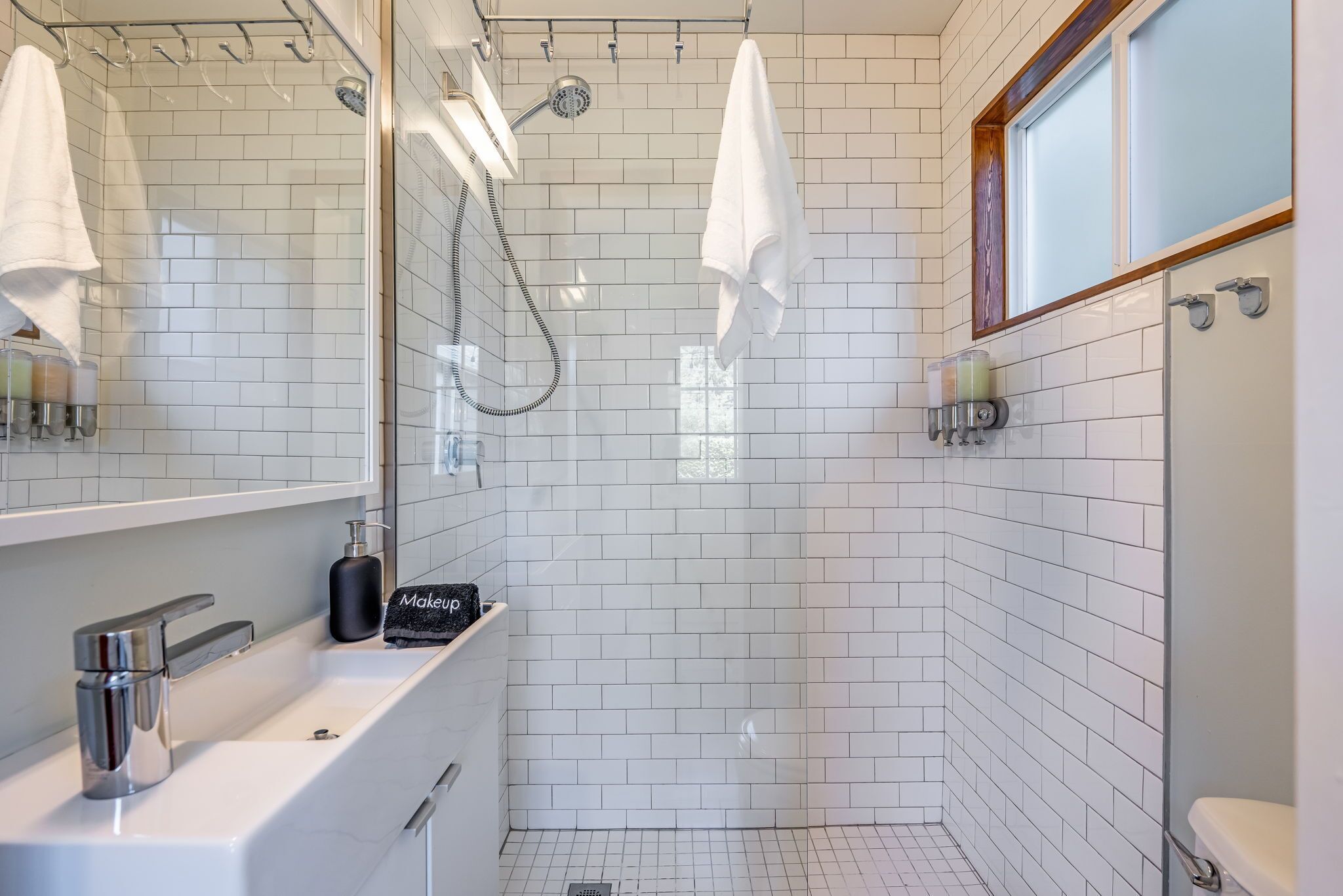 Hårtørrer, håndklæder