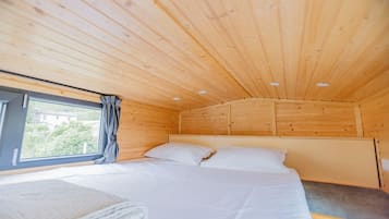 1 camera, Wi-Fi, lenzuola