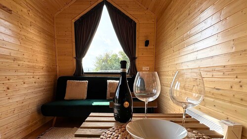 La Casa Errante 1 by Tiny Away