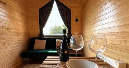 La Casa Errante 1 by Tiny Away