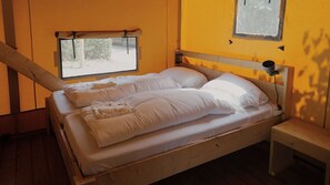 1 bedroom, individually furnished, bed sheets