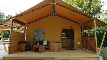 Tent | Property amenity