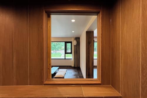 Family Suite, Mountain View | Down comforters, desk, laptop workspace, blackout drapes