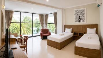 Kamar Double Eksekutif, pemandangan kota | Meja kerja, ruang kerja ramah laptop, dan Wi-Fi gratis