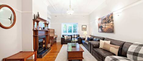 Televisión y oficina