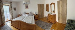 2 Schlafzimmer, Bettwäsche