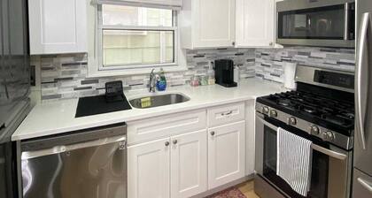 Incredible Apartment 20 min Times Square NY!