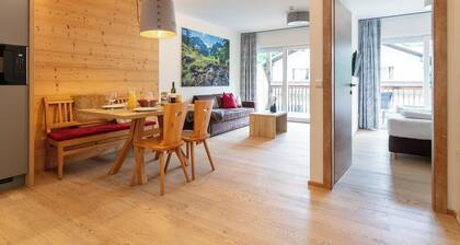 Schöne Wohnung mit privater Sauna und Balkon