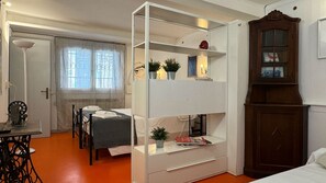 Bügeleisen/Bügelbrett, kostenloses WLAN, Bettwäsche