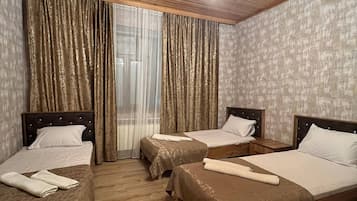 2 bedrooms, iron/ironing board, Internet, bed sheets