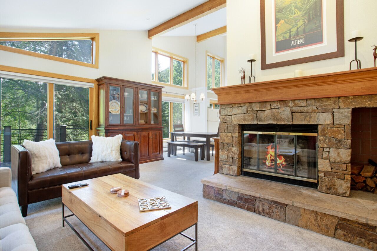 Secluded East Vail Retreat - Near Free Bus Stop!