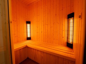 House | Spa treatment