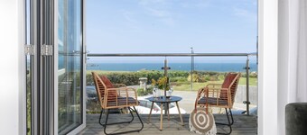 Sea Breeze -  a sea view apartment just moments from Lusty Glaze Beach