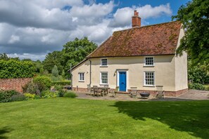 Exterior - Constable Country perfection  - Beachams Cottage (Colchester)