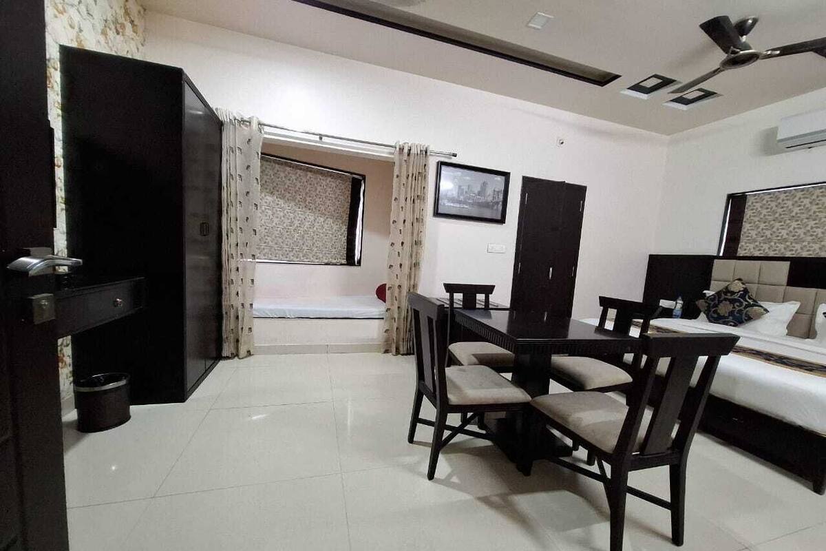 Luxury Suite, Garden View